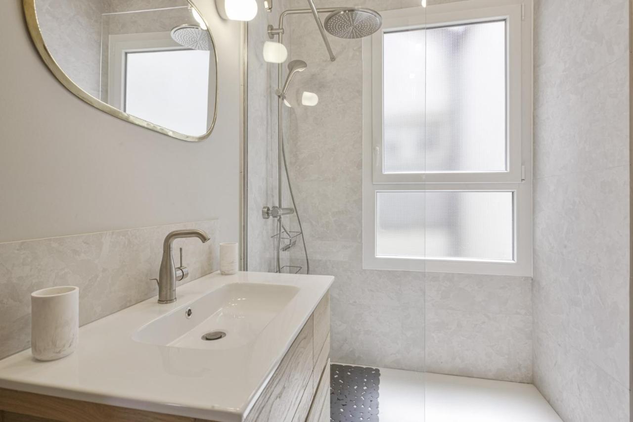 Charming 1br Flat With Sea View At The Heart Of - Welkeys Biarriz