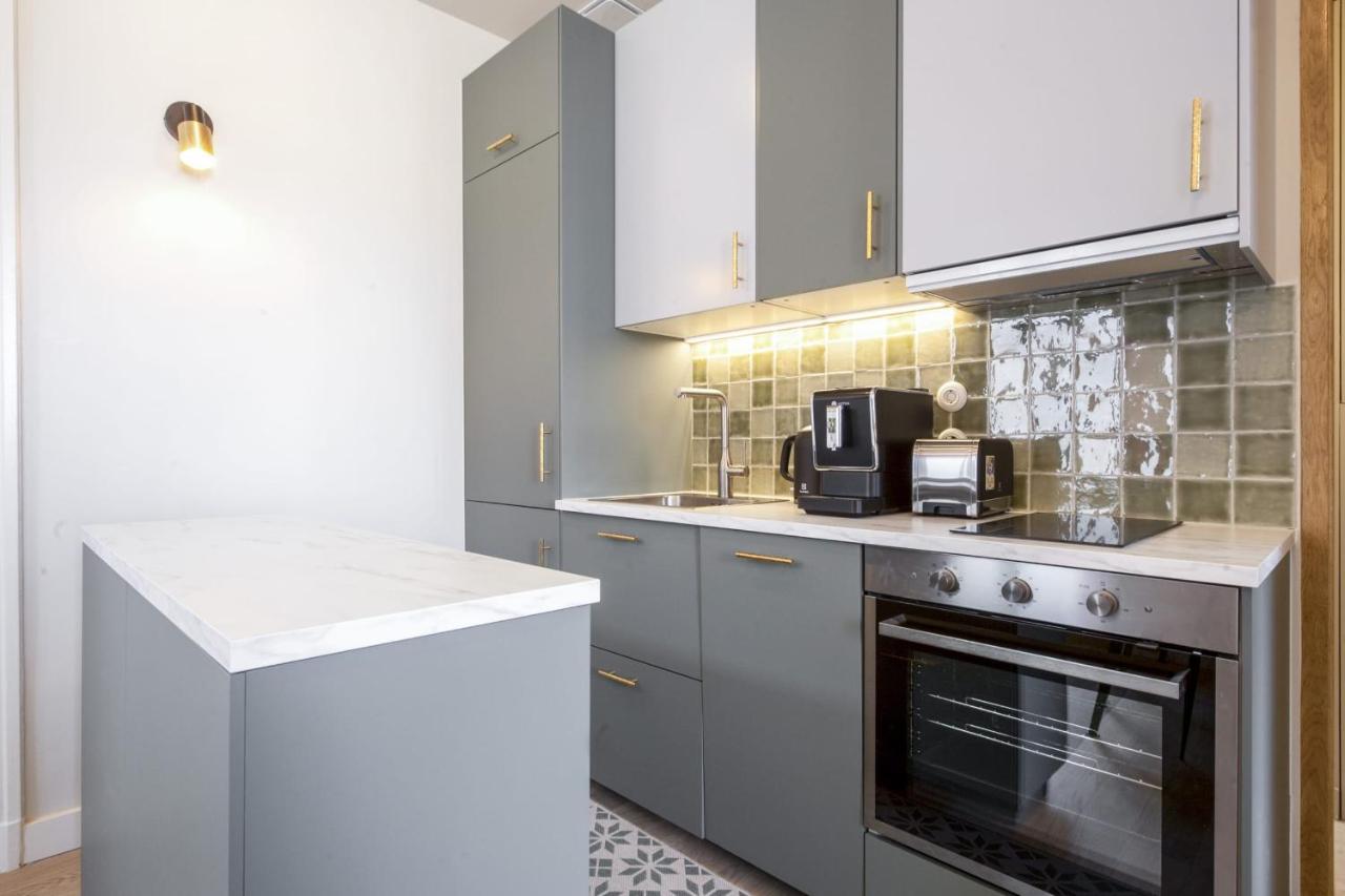 Charming 1br Flat With Sea View At The Heart Of - Welkeys * Biarriz